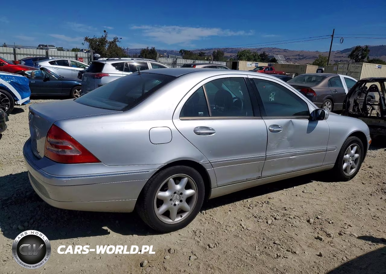 2004 Mercedes-Benz C 320 VIN:WDBRF64J74F535436 - 3