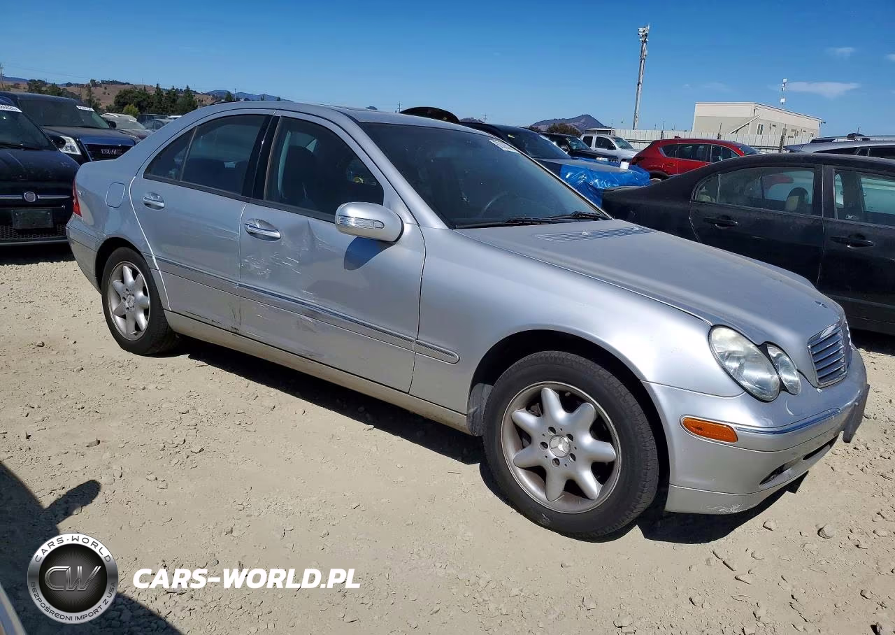 2004 Mercedes-Benz C 320 VIN:WDBRF64J74F535436 - 4