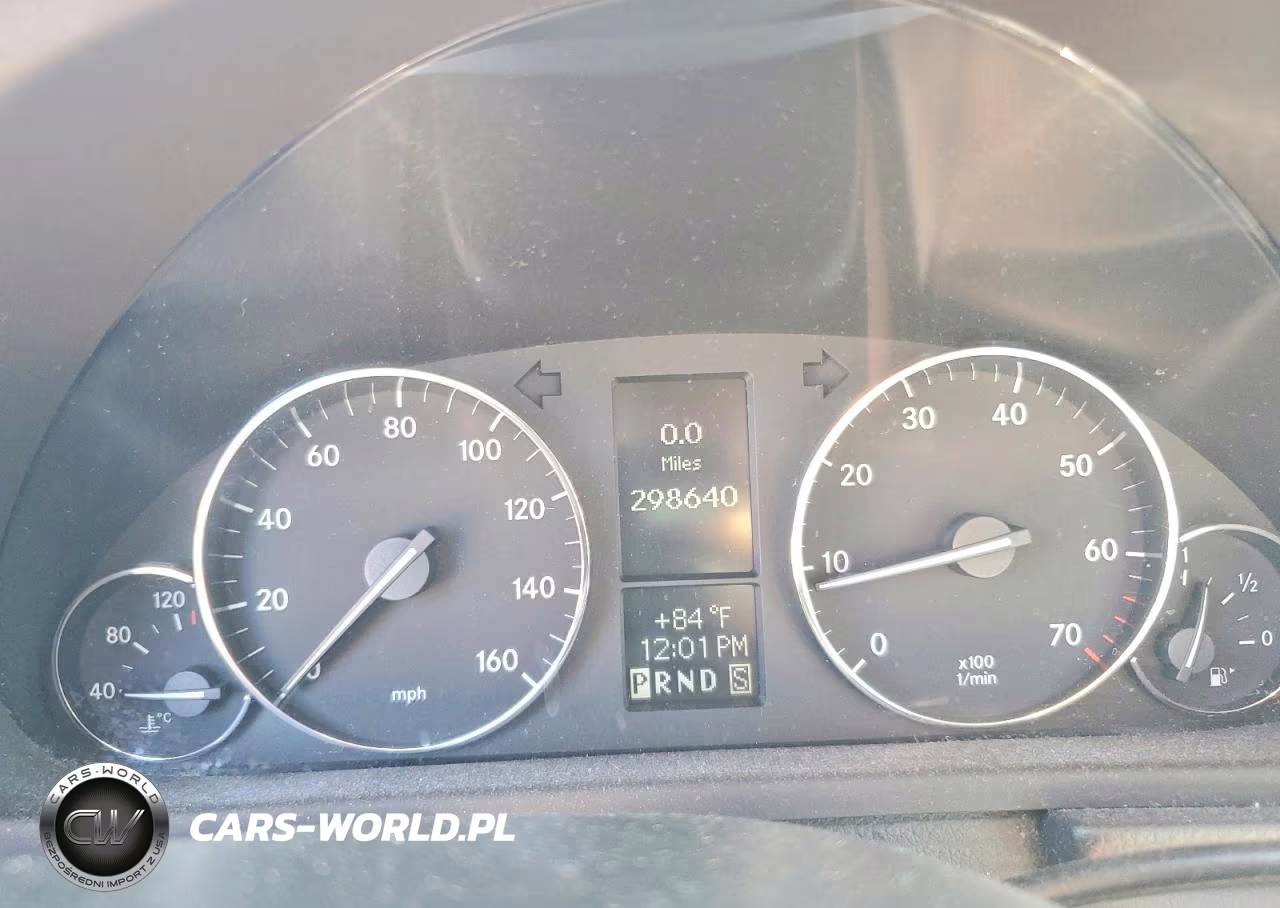 2004 Mercedes-Benz C 320 VIN:WDBRF64J74F535436 - 9