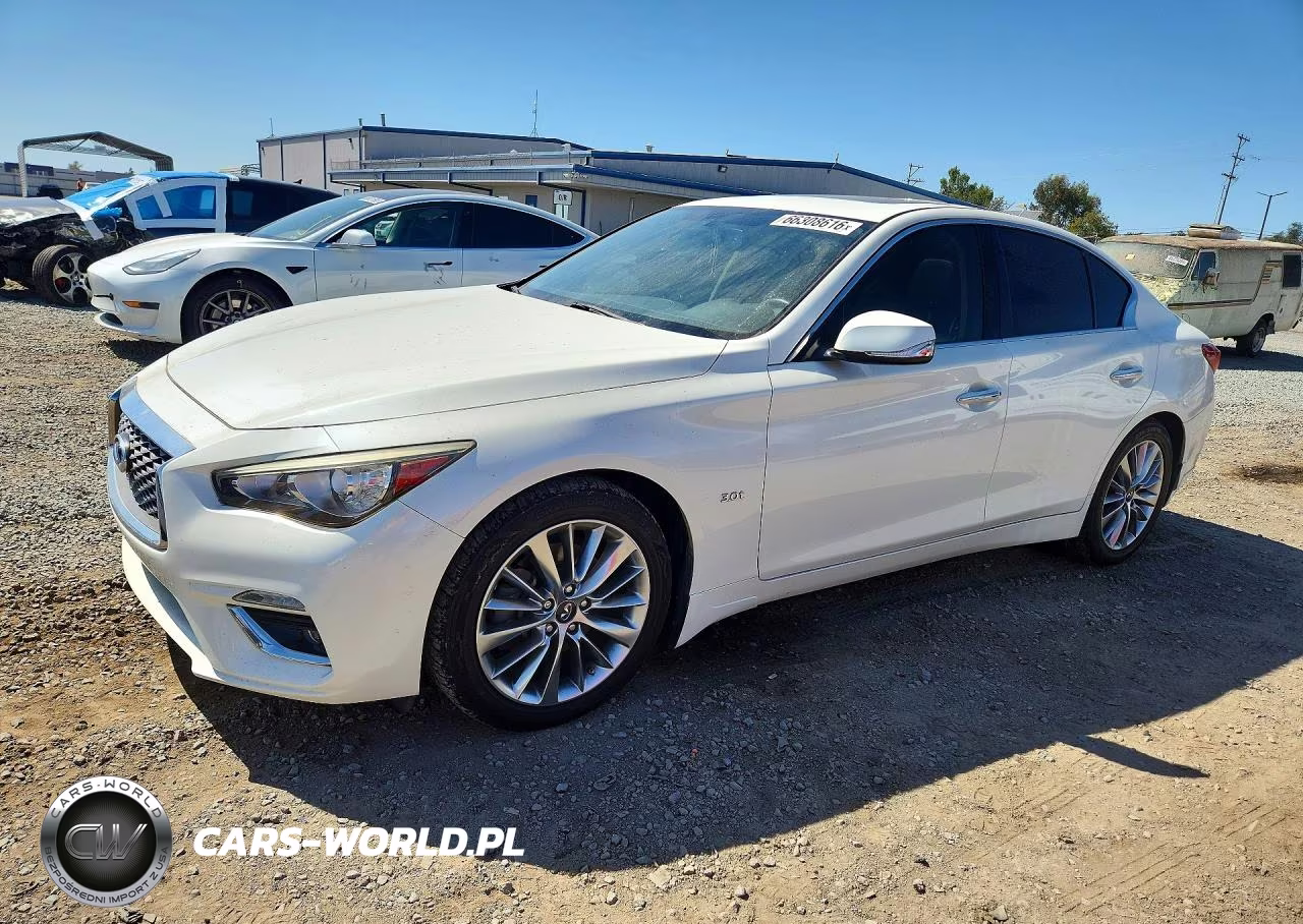 2018 Infiniti Q50 3.0T Luxe – zdjęcie 1 z 12