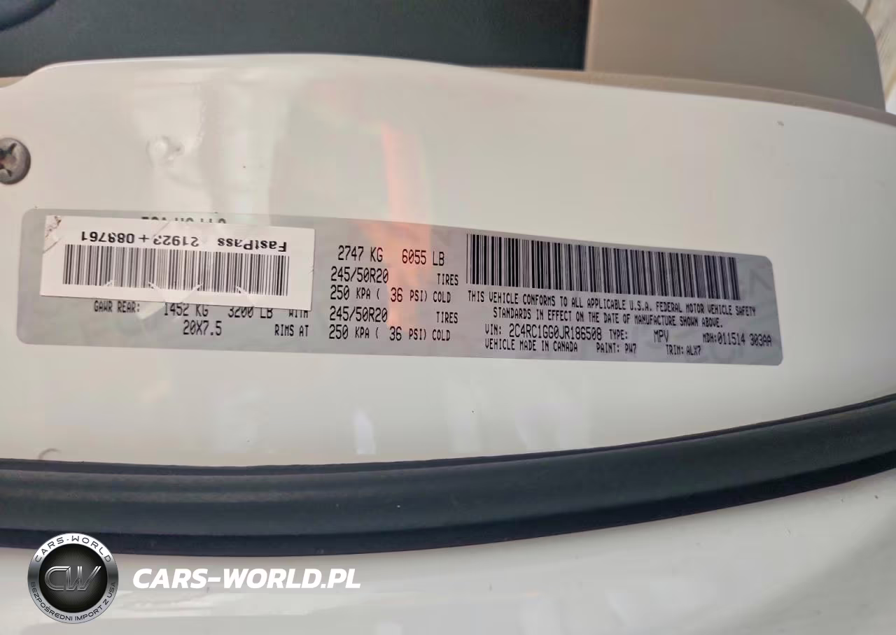 2018 Chrysler Pacifica Limited VIN:2C4RC1GG0JR186508 - 13