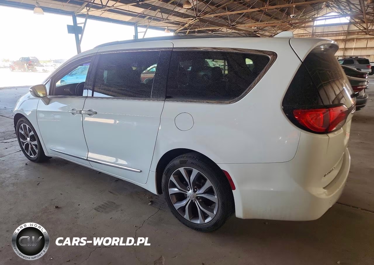 2018 Chrysler Pacifica Limited VIN:2C4RC1GG0JR186508 - 2
