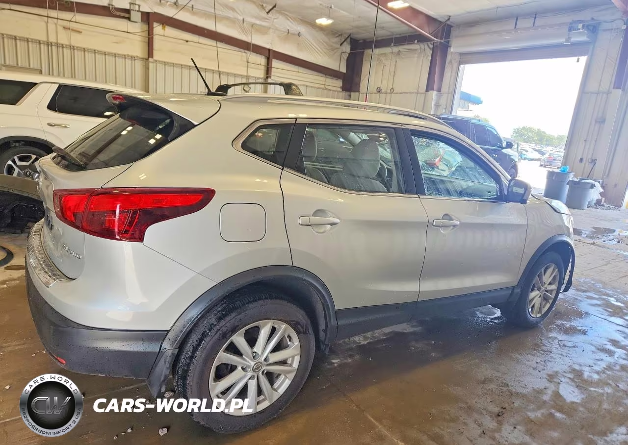 2018 Nissan Rogue Sport Sv VIN:JN1BJ1CR6JW285519 - 3