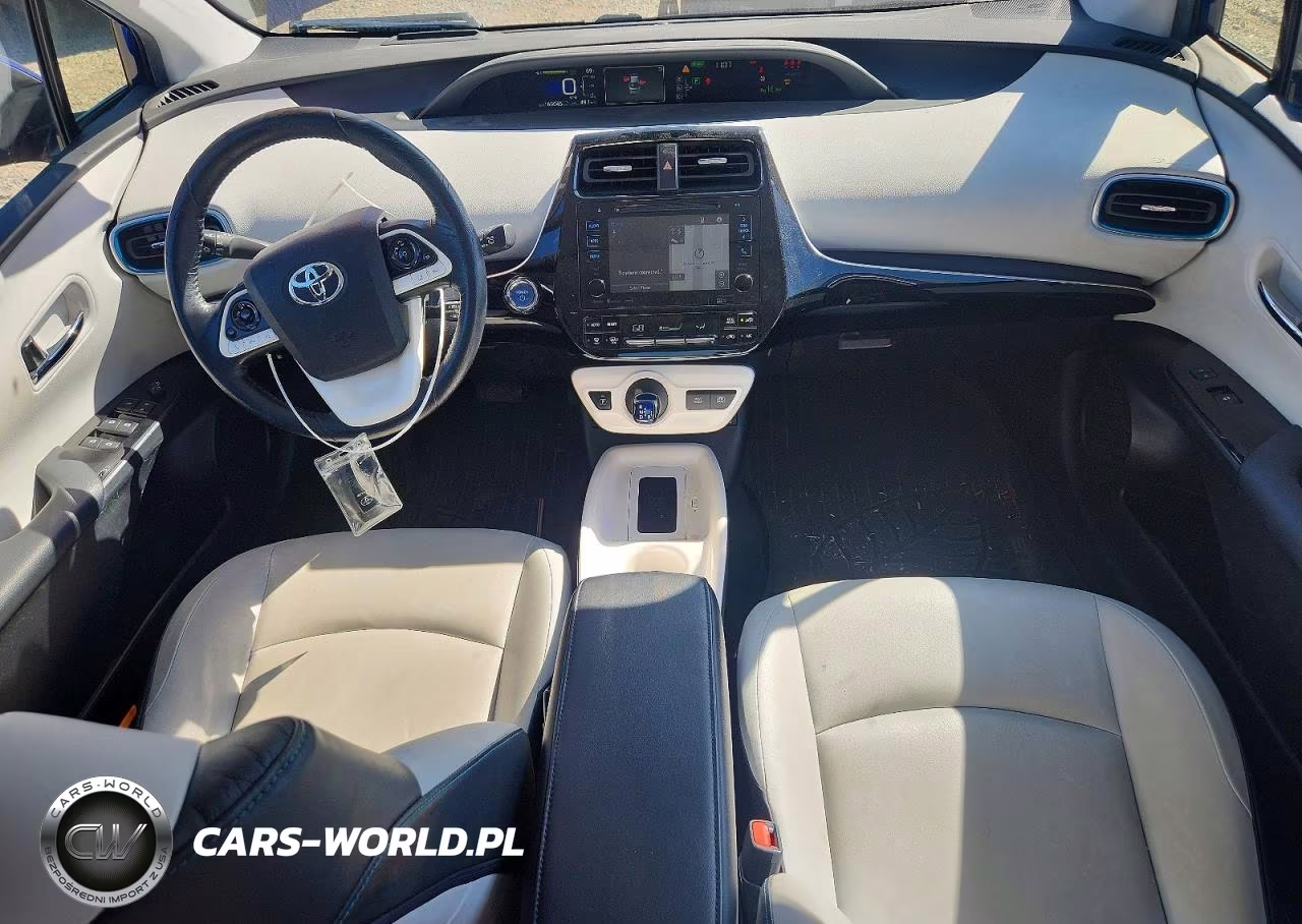 2017 Toyota Prius Four VIN:JTDKARFU8H3053091 - 8