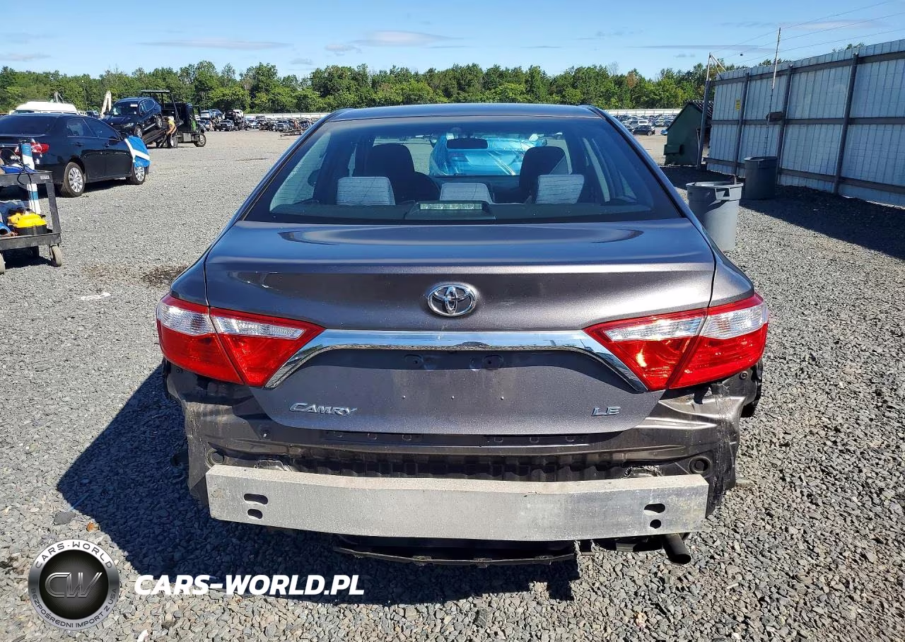 2016 Toyota Camry Le VIN:4T4BF1FK3GR575199 - 6