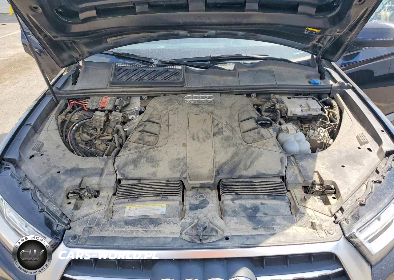2018 Audi Q7 Premium Plus VIN:WA1LAAF73JD042364 - 12