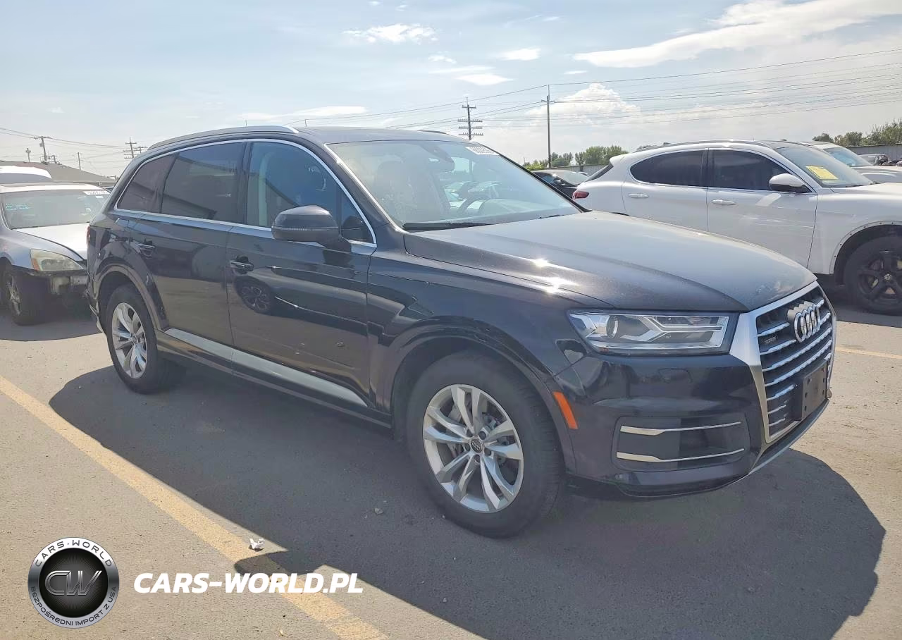 2018 Audi Q7 Premium Plus VIN:WA1LAAF73JD042364 - 4