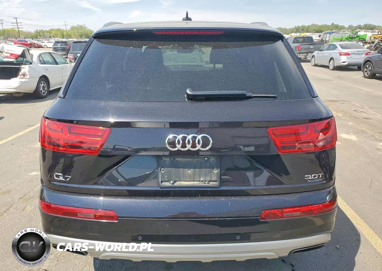 2018 Audi Q7 Premium Plus VIN:WA1LAAF73JD042364 - 6