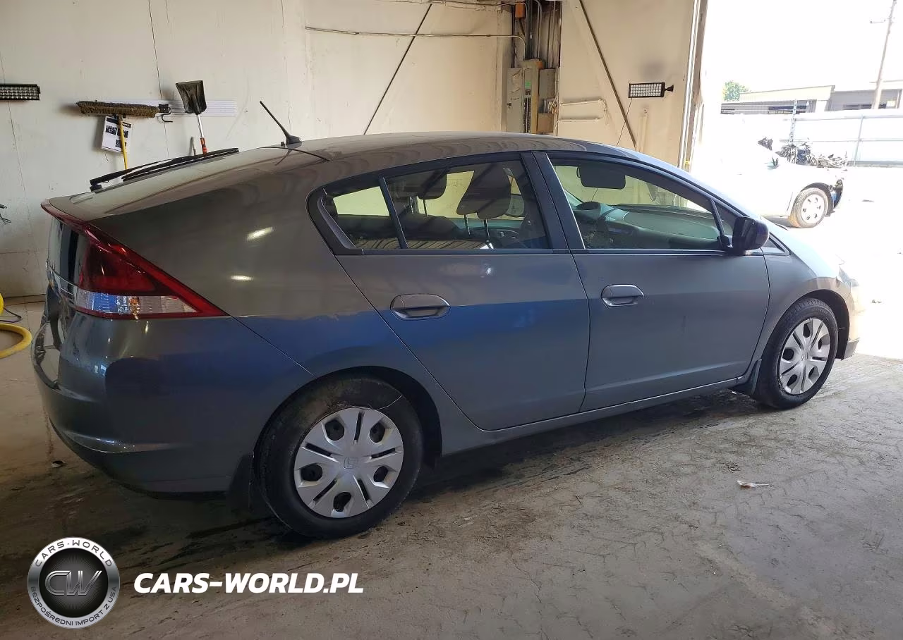 2014 Honda Insight Lx VIN:JHMZE2H55ES003135 - 3