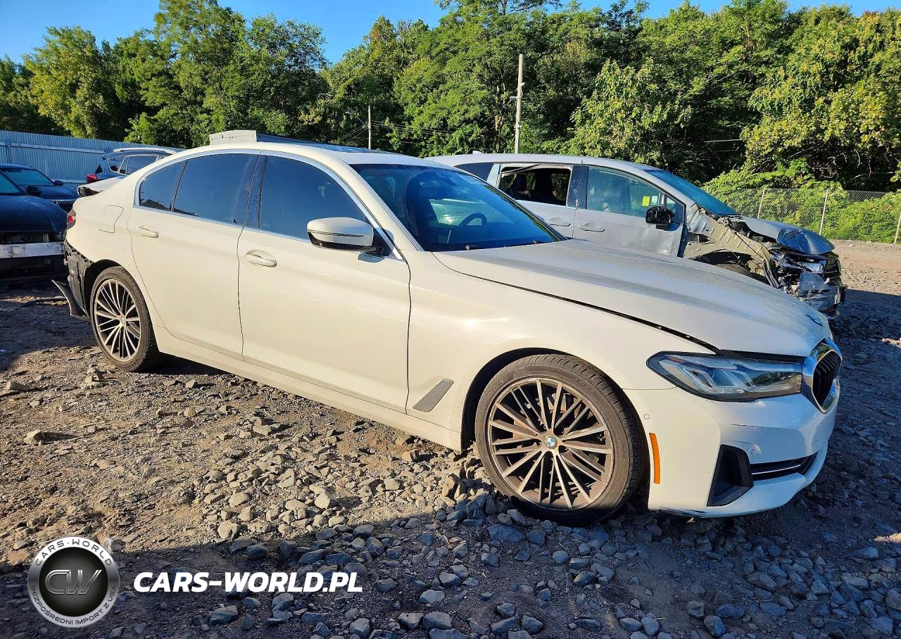 2021 BMW 530 Xi VIN:WBA13BJ04MCF81027 - 4