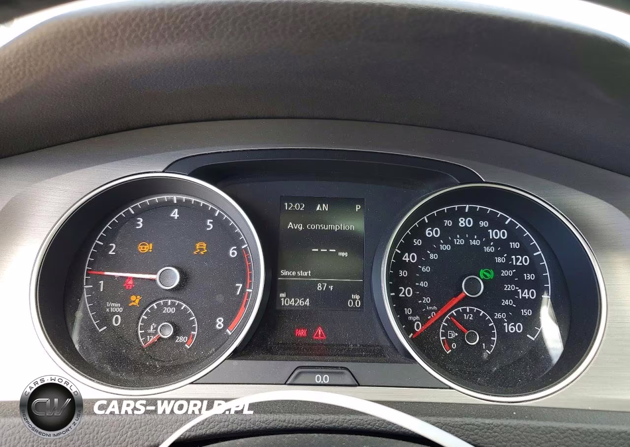 2015 Volkswagen Golf VIN:3VW217AU0FM076904 - 9