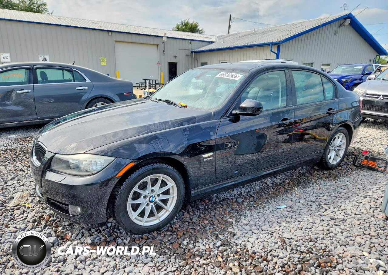 2010 BMW 328 Xi VIN:WBAPK7C5XAA461711 - 1