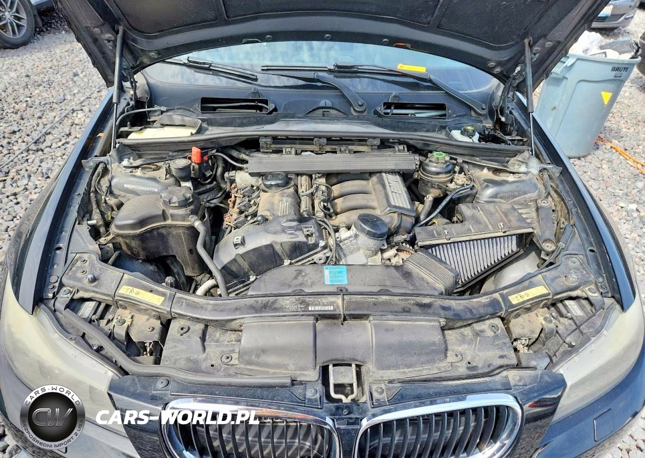 2010 BMW 328 Xi VIN:WBAPK7C5XAA461711 - 11
