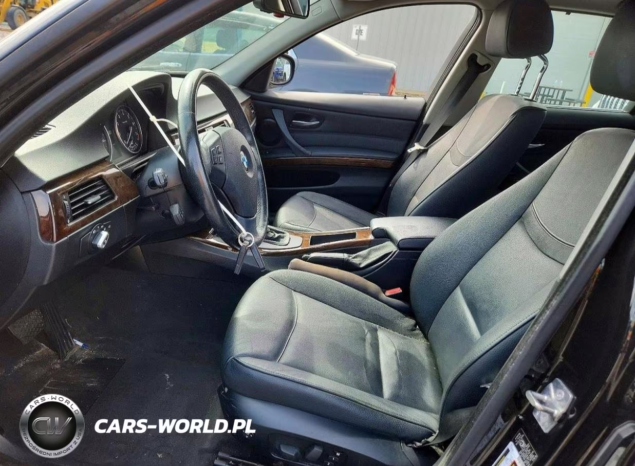 2010 BMW 328 Xi VIN:WBAPK7C5XAA461711 - 7