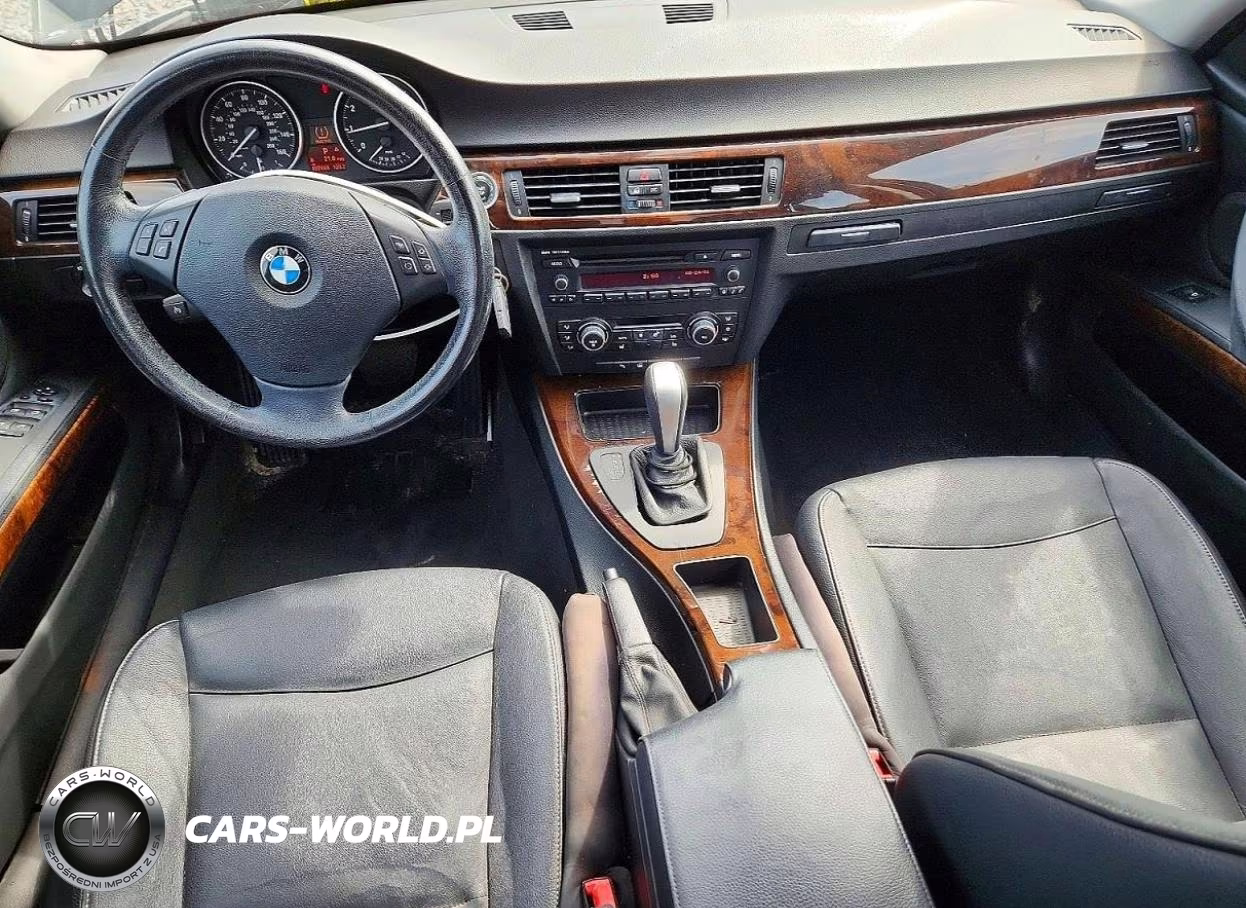 2010 BMW 328 Xi VIN:WBAPK7C5XAA461711 - 8