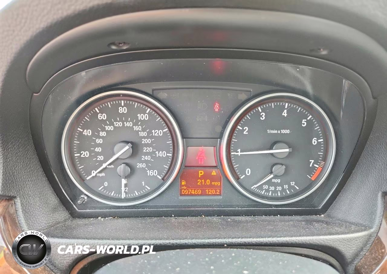 2010 BMW 328 Xi VIN:WBAPK7C5XAA461711 - 9