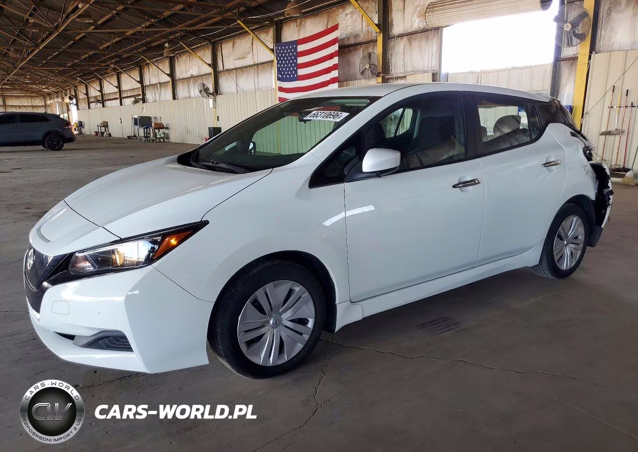 2023 Nissan Leaf S
