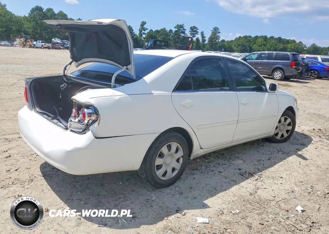 2006 Toyota Camry Le VIN:4T1BE32K36U715703 - 3