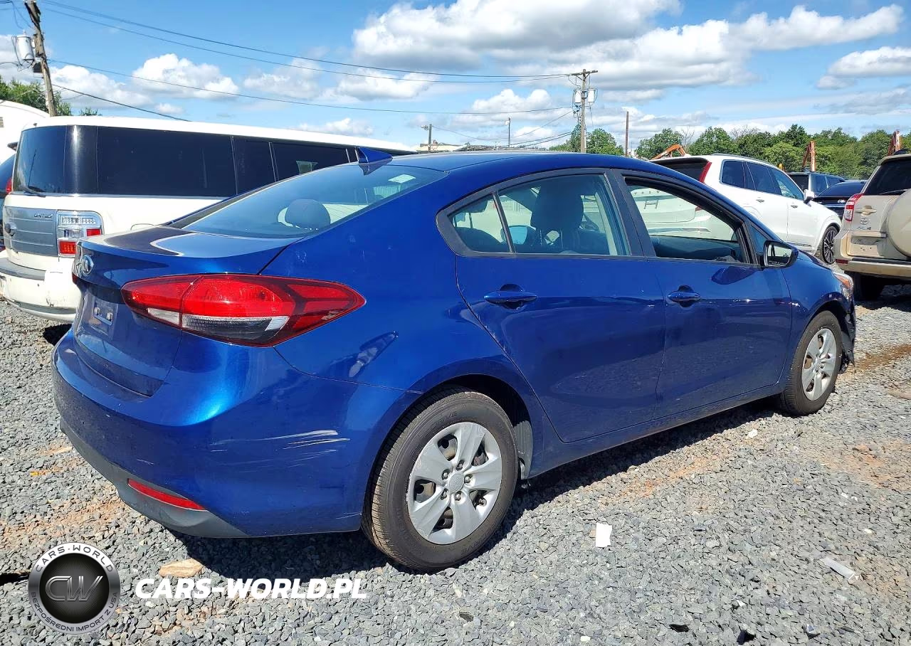 2018 Kia Forte Lx VIN:3KPFL4A76JE262876 - 3