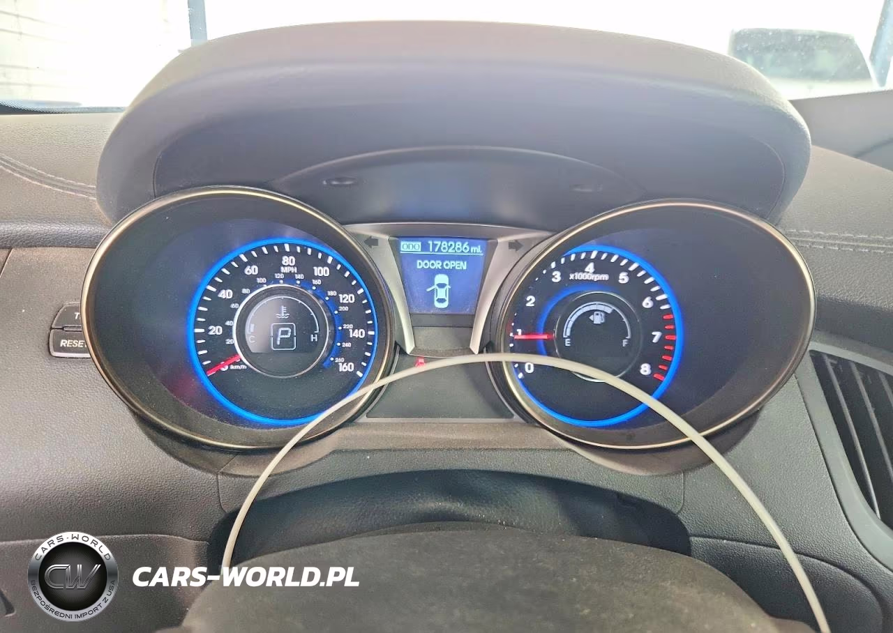 2013 Hyundai Genesis Coupe 2.0T VIN:KMHHT6KD6DU104497 - 9