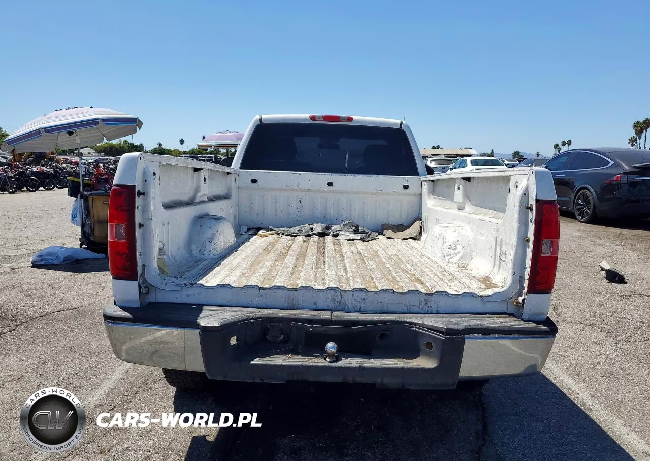 2008 Chevrolet Silverado C1500 VIN:1GCEC14X28Z299301 - 6