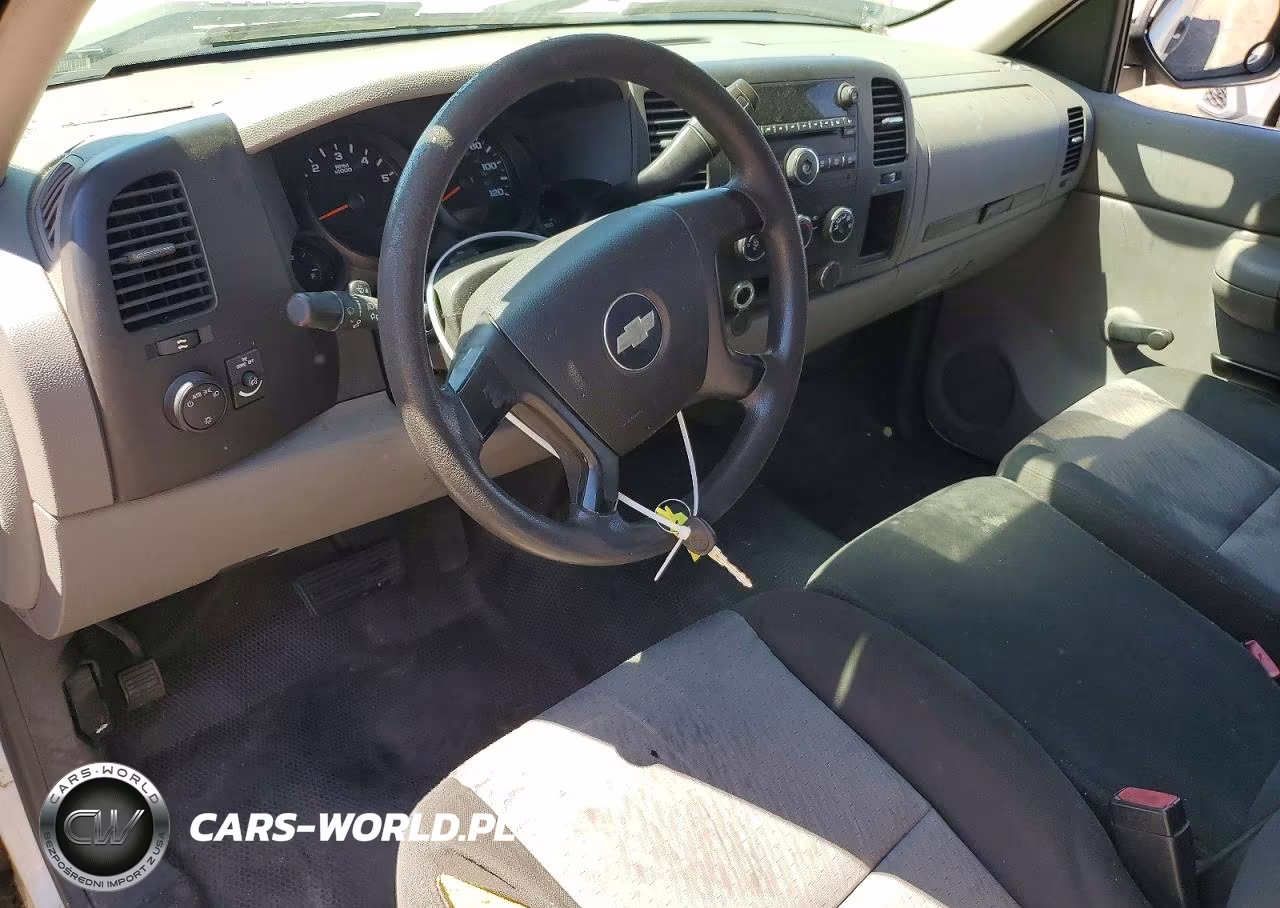 2008 Chevrolet Silverado C1500 VIN:1GCEC14X28Z299301 - 8