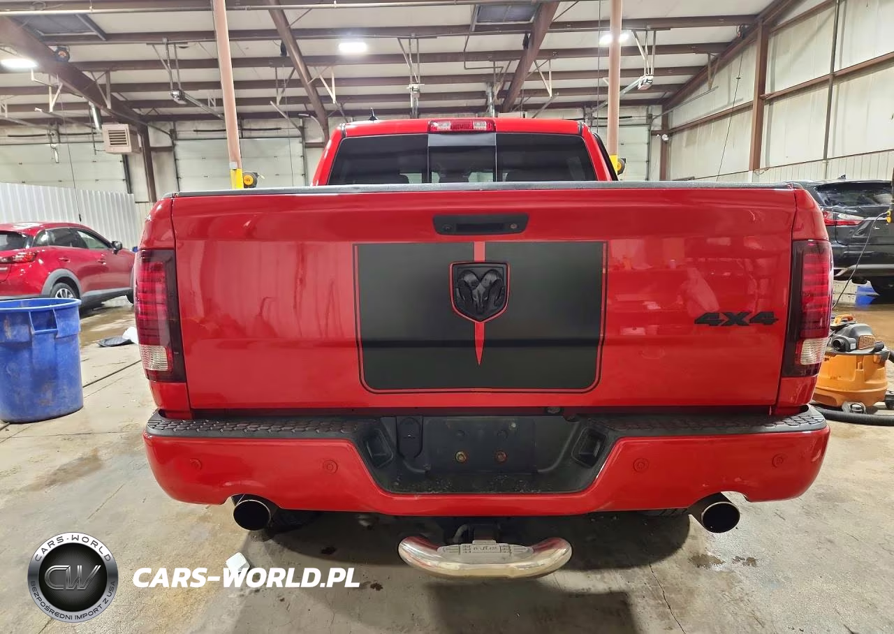 2016 Ram 1500 Sport VIN:1C6RR7MT0GS235787 - 6