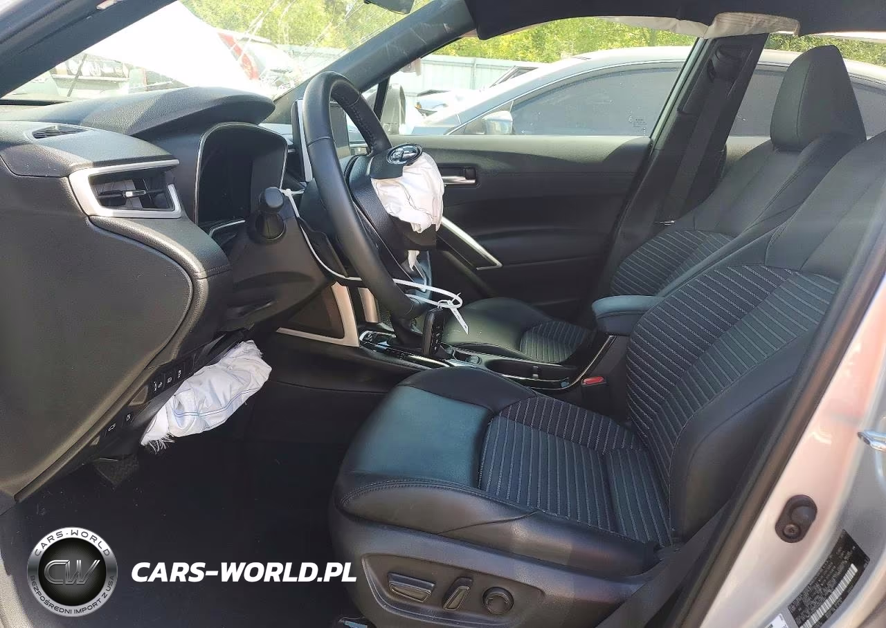 2025 Toyota Corolla Cross Hybrid Xse VIN:7MUFBABG5SV082382 - 7