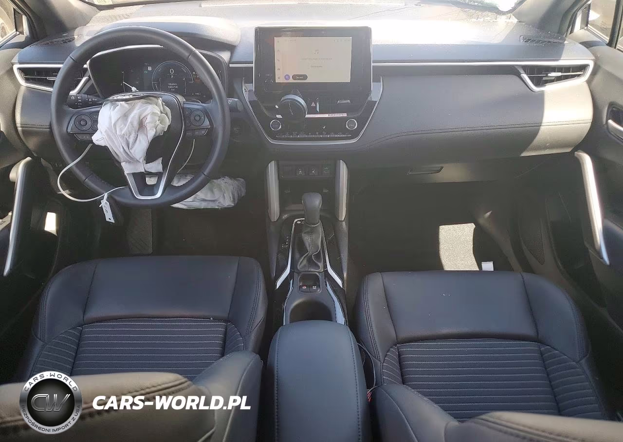 2025 Toyota Corolla Cross Hybrid Xse VIN:7MUFBABG5SV082382 - 8