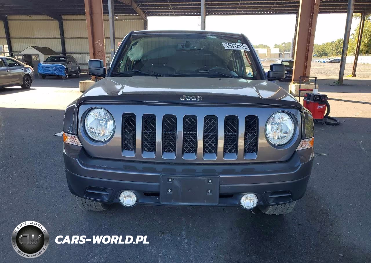 2016 Jeep Patriot Latitude VIN:1C4NJRFB5GD596919 - 5