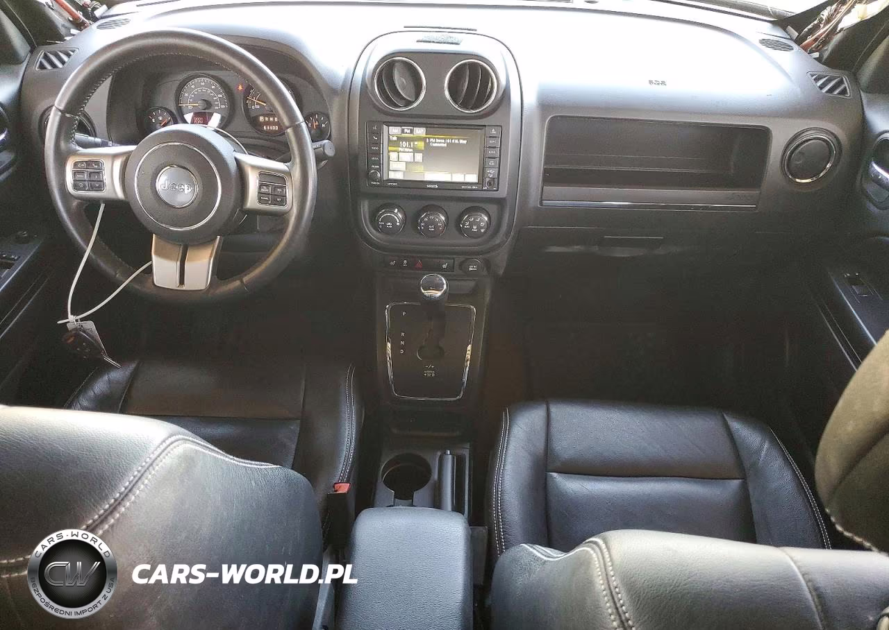 2016 Jeep Patriot Latitude VIN:1C4NJRFB5GD596919 - 8