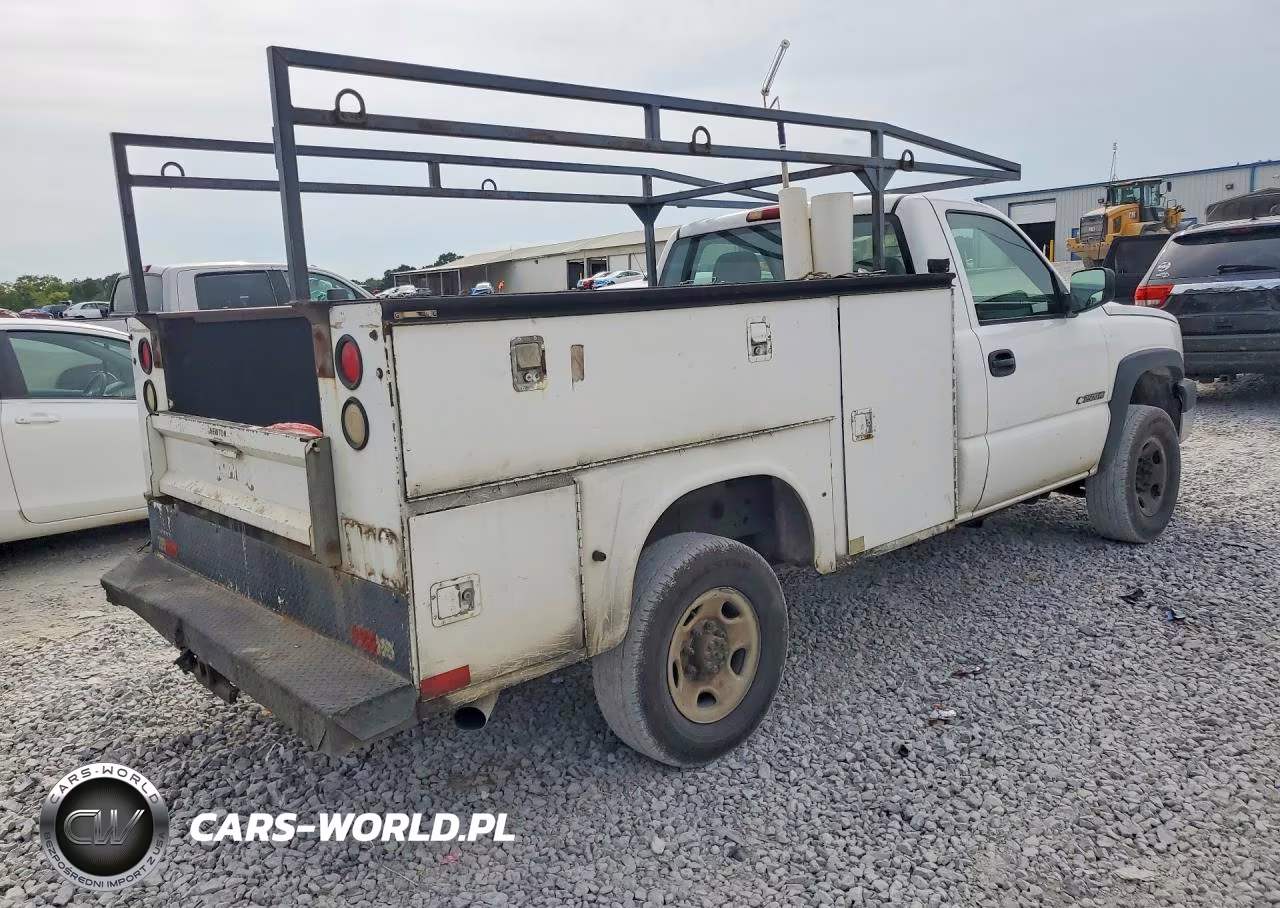 2006 Chevrolet Silverado C2500 Heavy Duty VIN:1GBHC24U96E177892 - 3