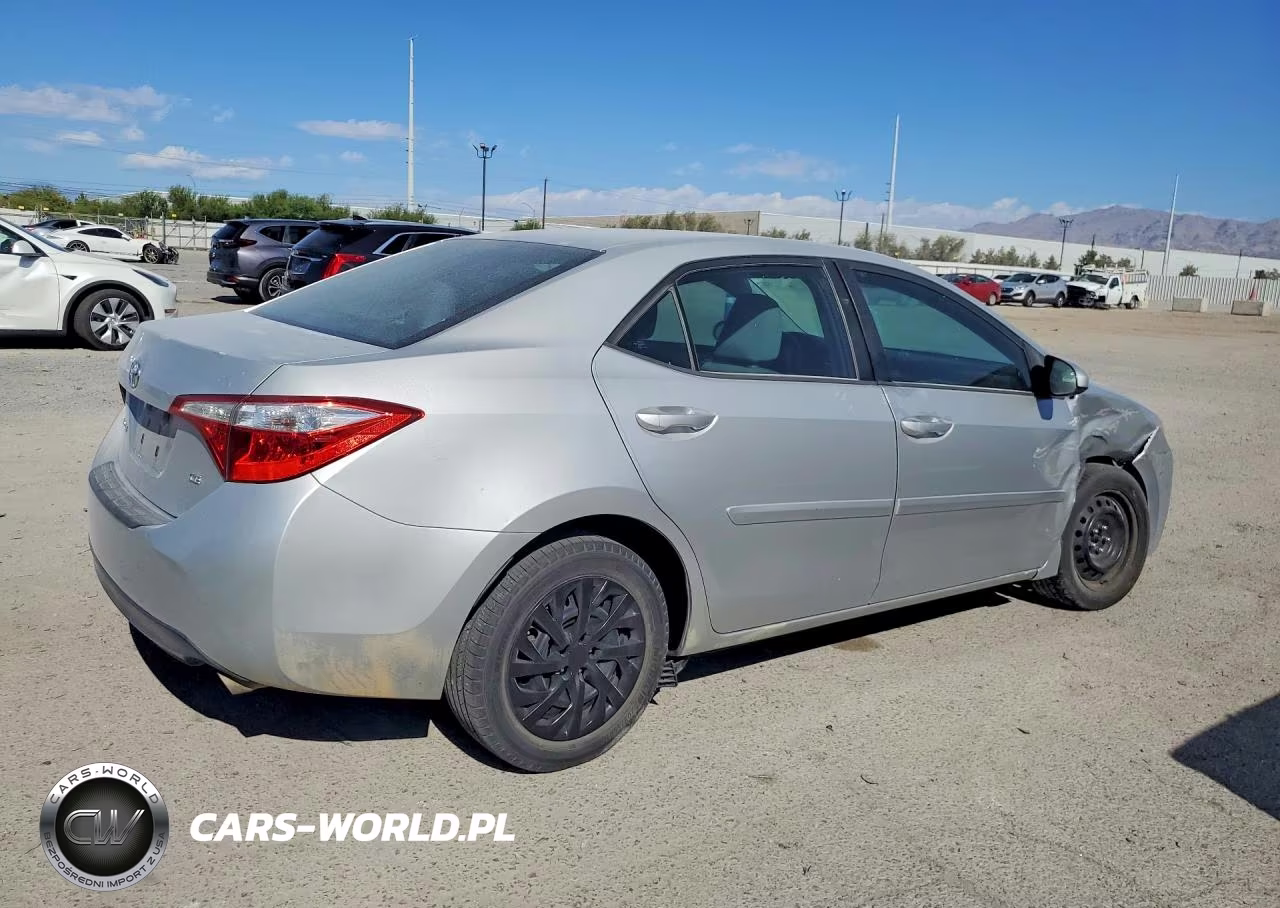 2015 Toyt Corolla Le VIN:5YFBURHE1FP293147 - 3