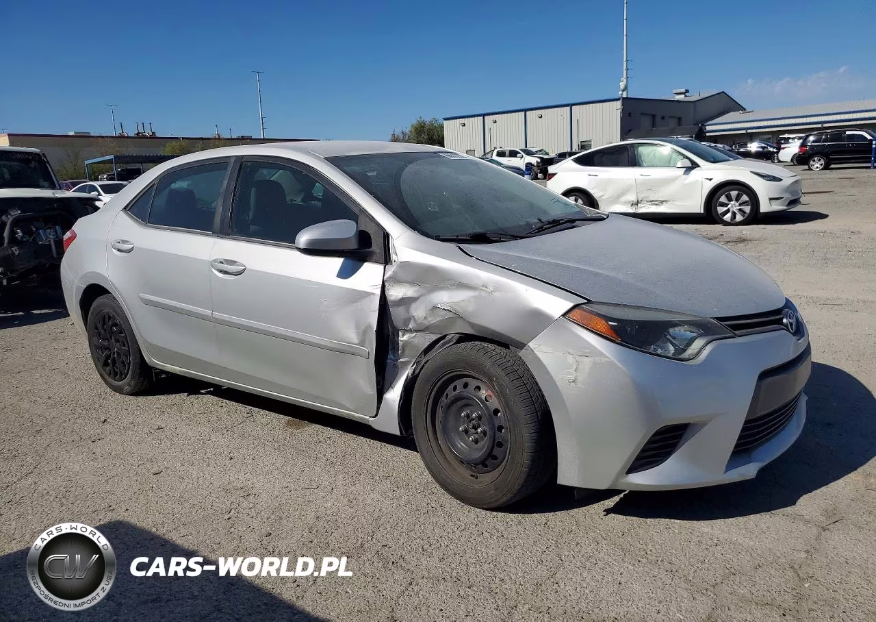 2015 Toyt Corolla Le VIN:5YFBURHE1FP293147 - 4