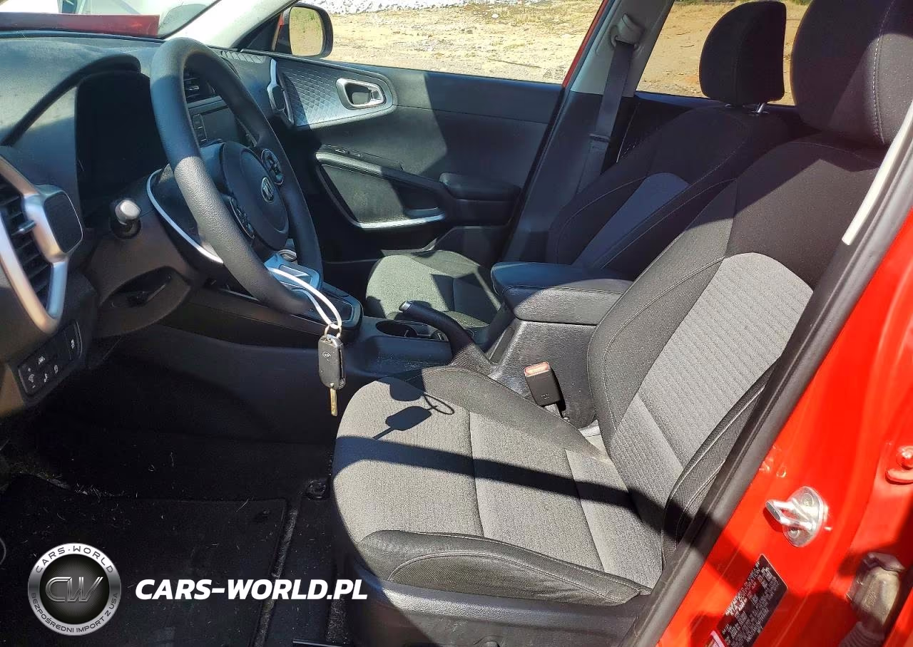 2021 Kia Soul S VIN:KNDJ23AU2M7149282 - 7