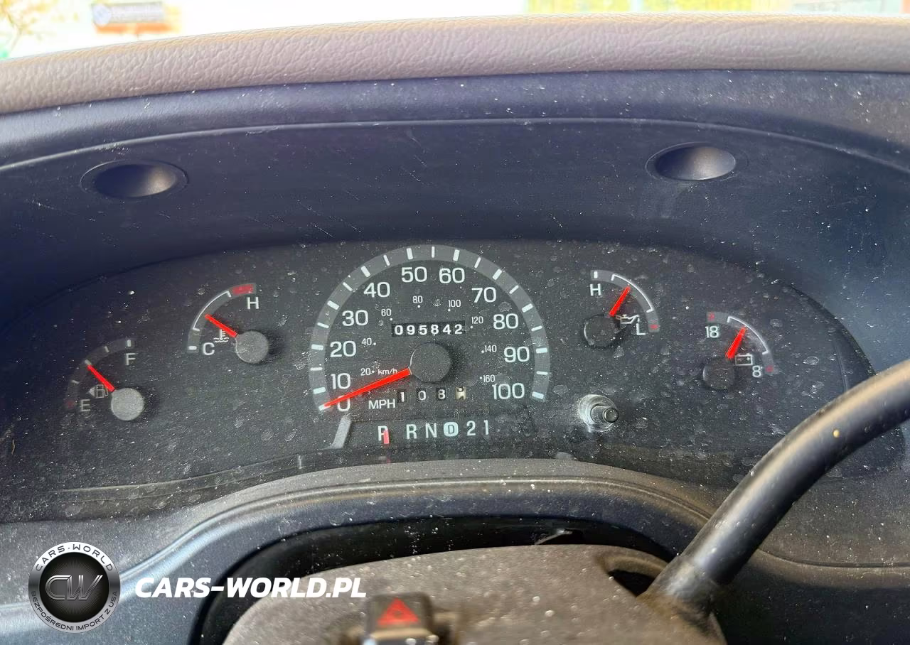 2002 Ford Econoline VIN:1FDWE35L52HA72165 - 8
