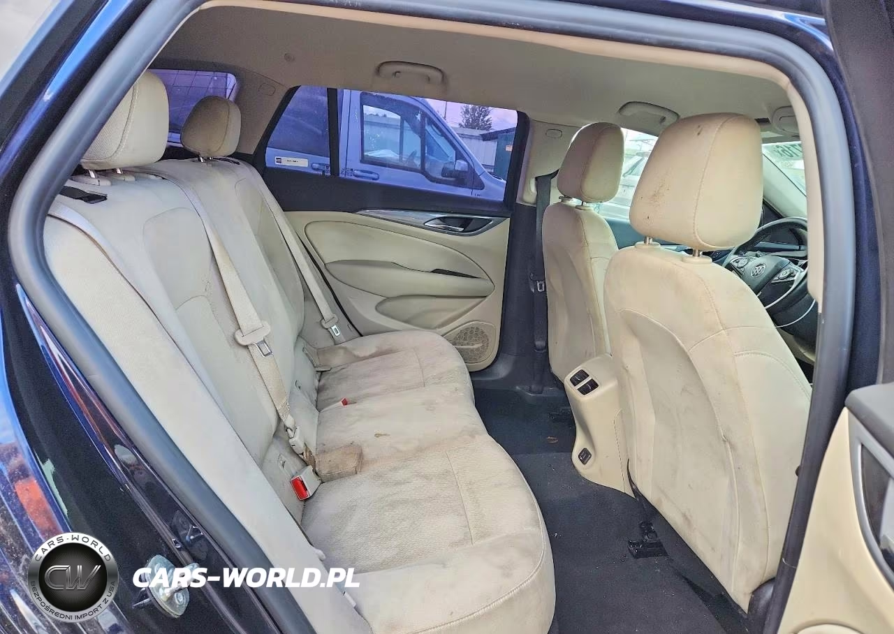 2019 Buick Regal Tourx Preferred VIN:W04GU8SX1K1014718 - 10