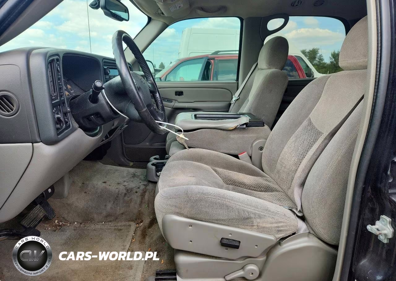 2005 Chevrolet Tahoe K1500 VIN:1GNEK13T25J235830 - 7