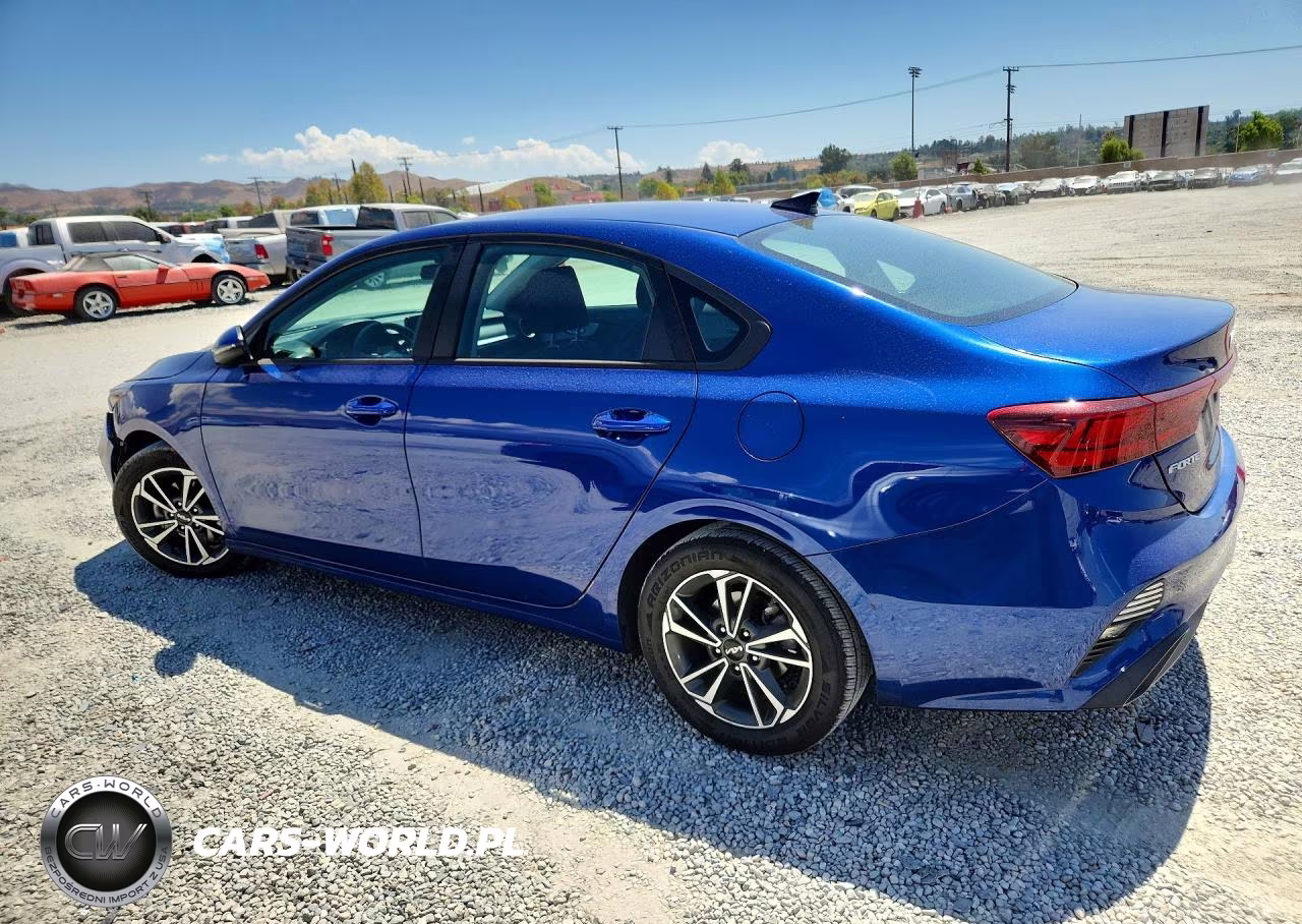 2023 Kia Forte Lxs VIN:3KPF24AD7PE670028 - 2