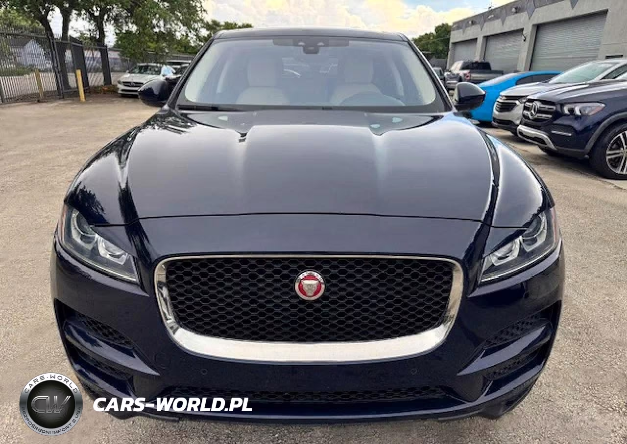2020 Jaguar F-Pace Premium VIN:SADCJ2FX8LA619250 - 5