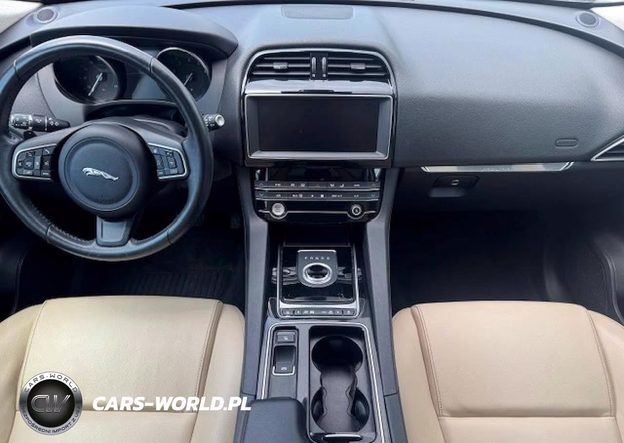 2020 Jaguar F-Pace Premium VIN:SADCJ2FX8LA619250 - 8
