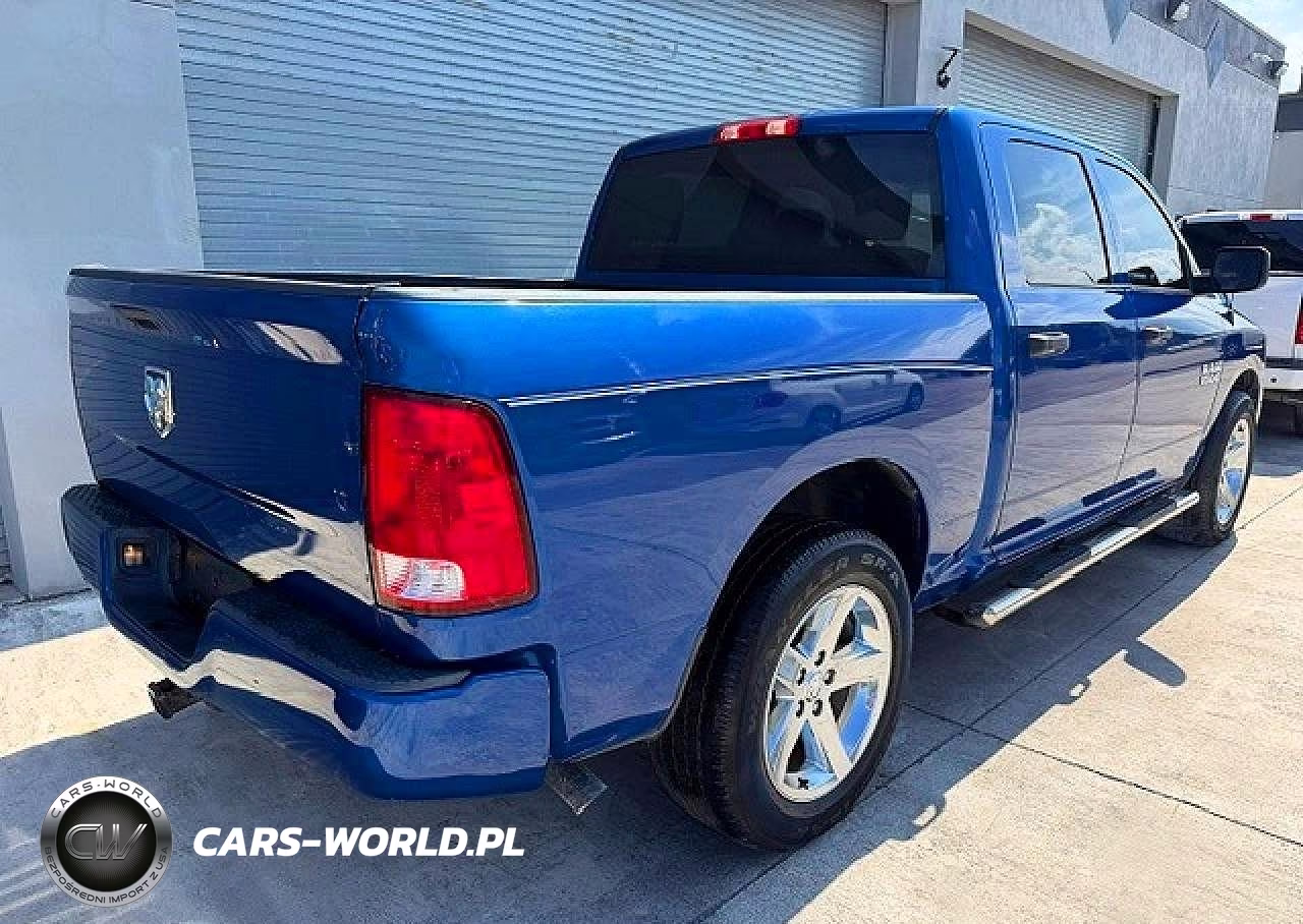 2018 Ram 1500 St VIN:3C6RR6KG2JG249849 - 3