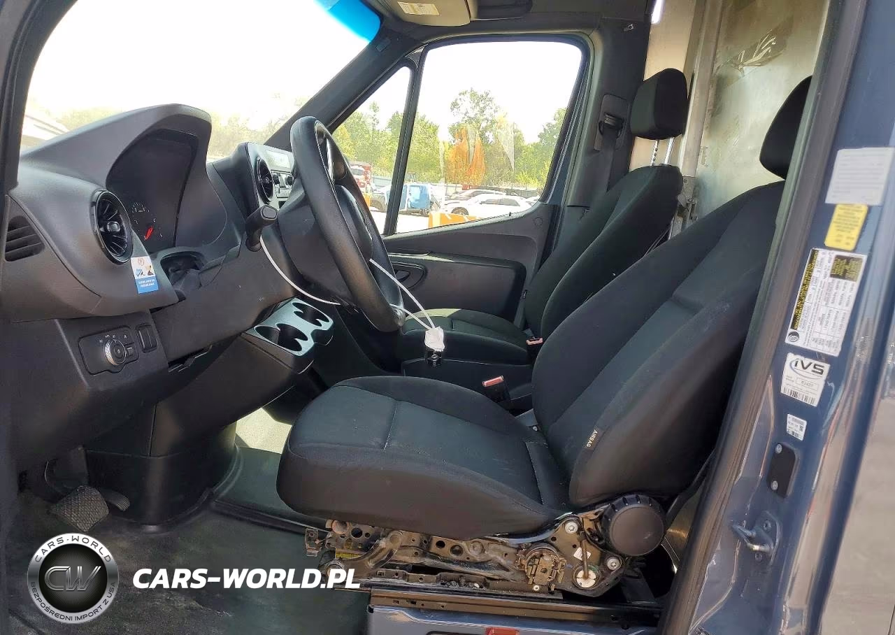 2019 Mercedes-Benz Sprinter 2500-3500 Delivery Van VIN:WD4PF0CD0KP043250 - 7