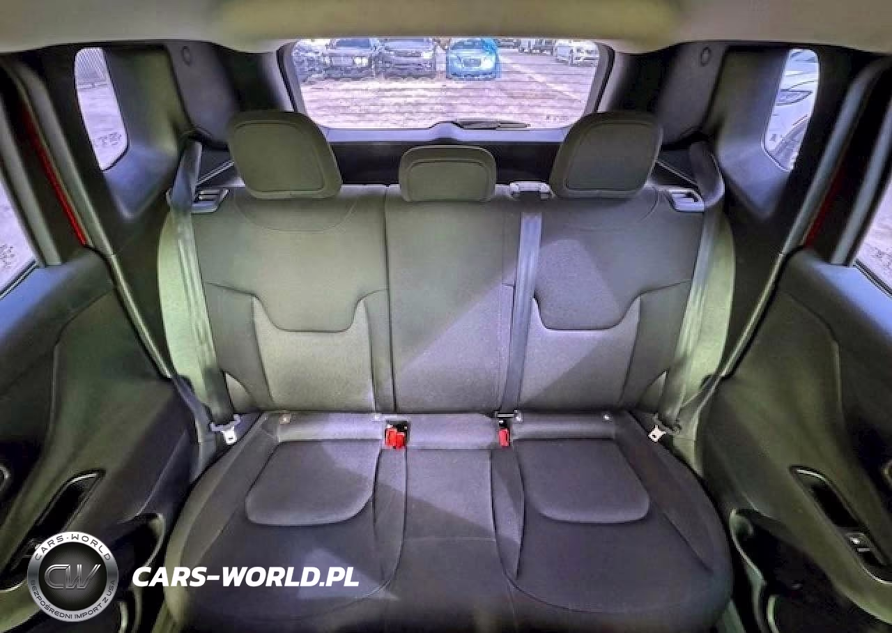 2020 Jeep Renegade Sport VIN:ZACNJAAB2LPL15502 - 10