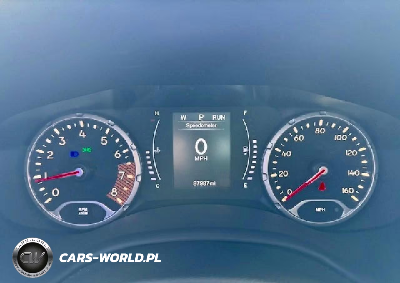 2020 Jeep Renegade Sport VIN:ZACNJAAB2LPL15502 - 9