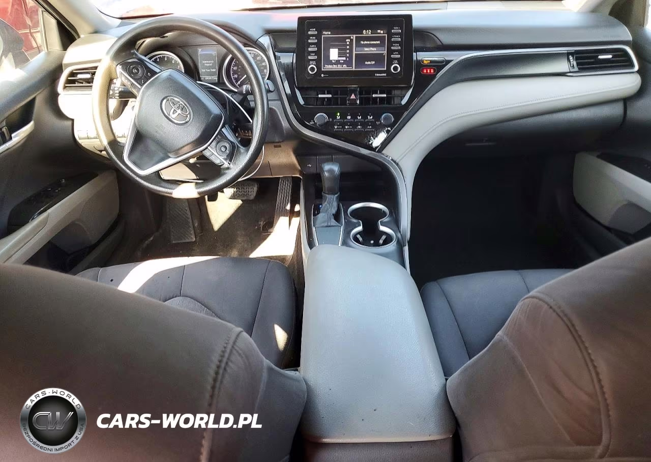 2021 Toyota Camry Le VIN:4T1C11AK3MU404260 - 8