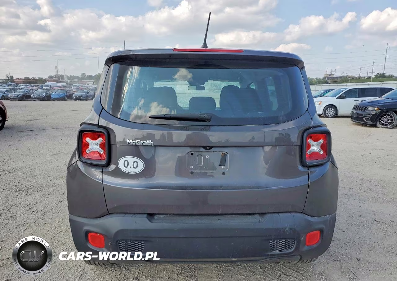 2016 Jeep Renegade Sport VIN:ZACCJBATXGPD86512 - 6