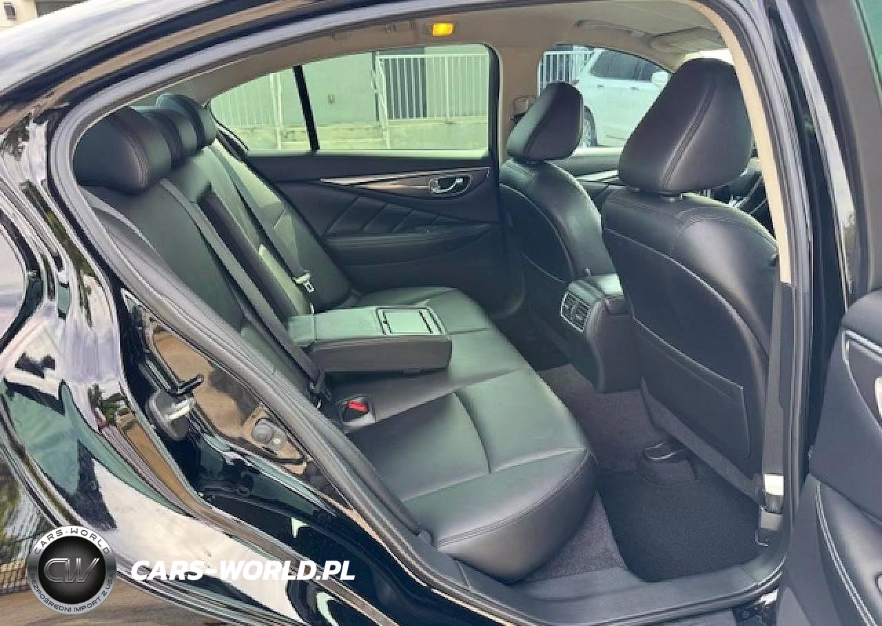 INFINITI Q50 PURE VIN:JN1EV7AP1MM701174 - 11