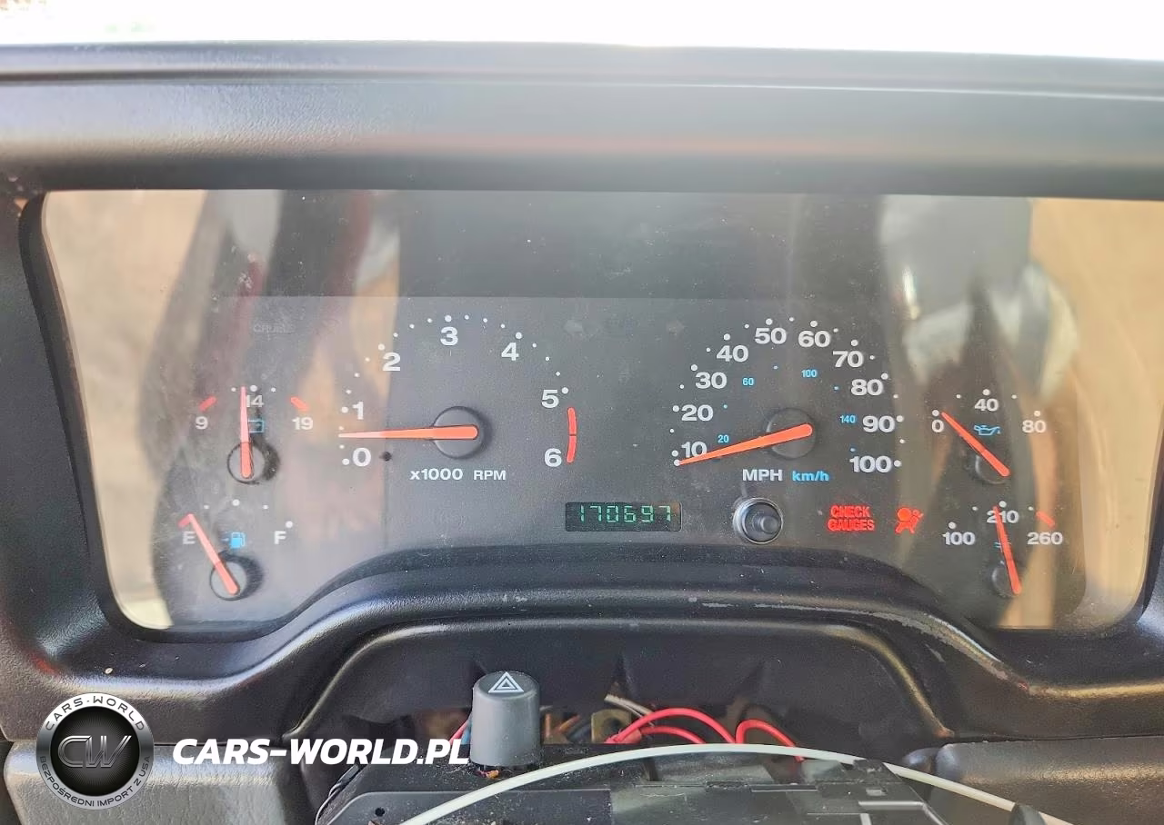 2002 Jeep Wrangler Sport VIN:1J4FA49S72P710102 - 9