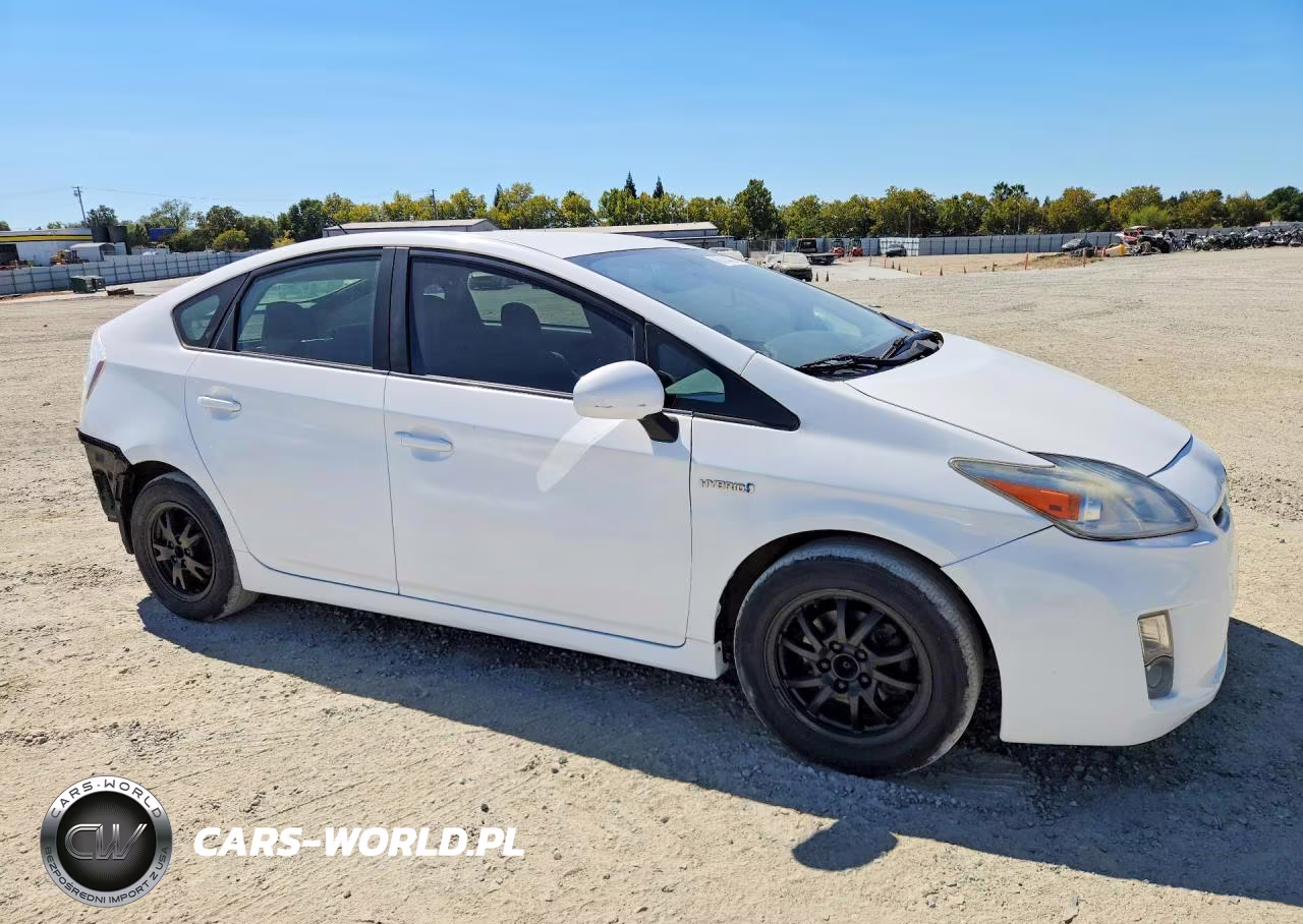 2010 Toyota Prius I VIN:JTDKN3DU6A1261198 - 4